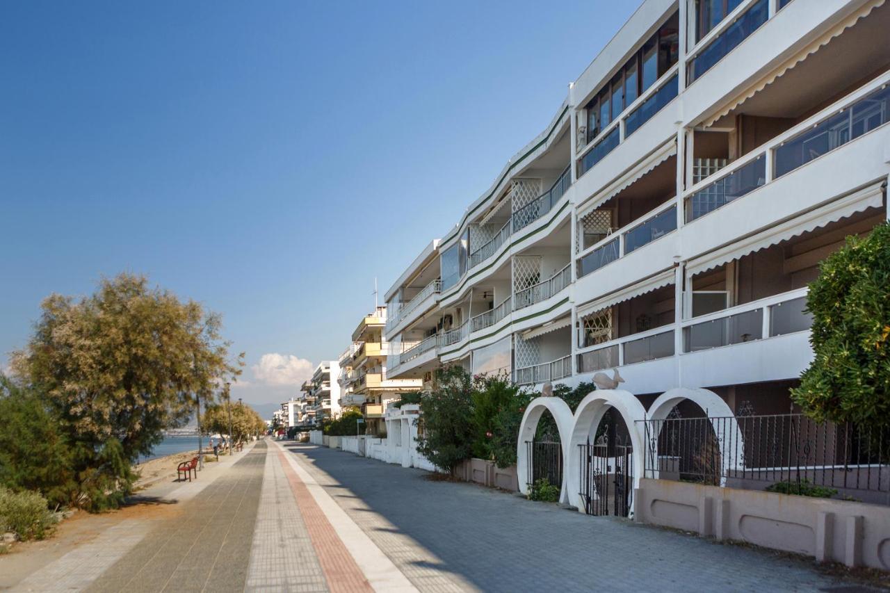 Metaxa Seafront Apartment Peraía Exterior foto